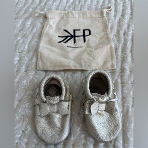 Baby Girl Freshly Picked Bow Soft Sole Shoes Size 3